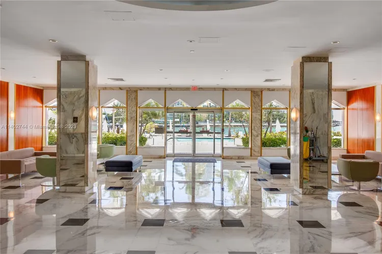 Belle Plaza #514 image #35