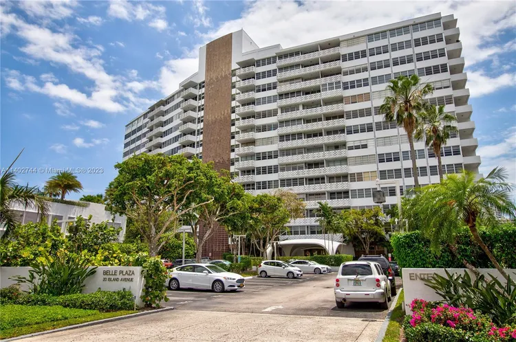 Belle Plaza #514 image #36