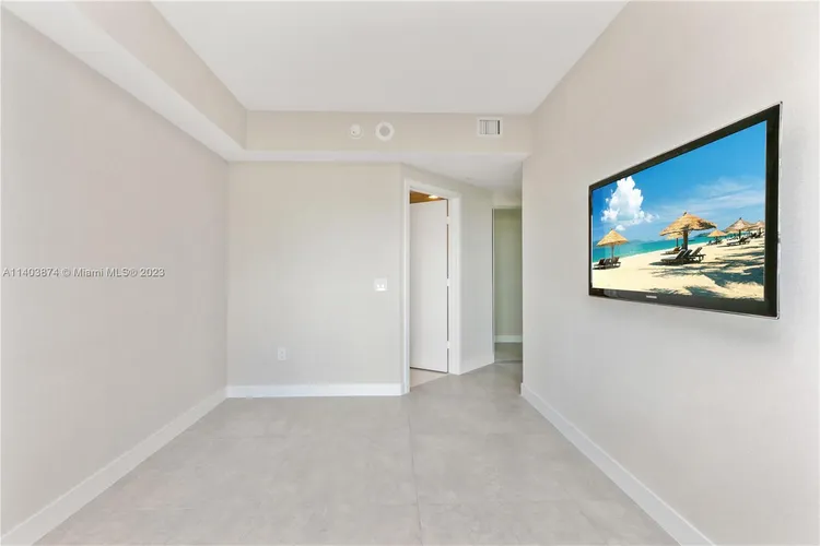 Paraiso Bay #3501 image #41