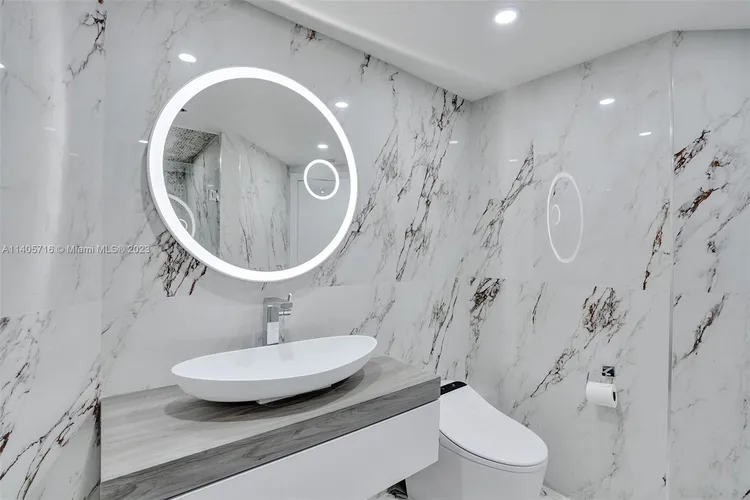 Williams Island 2600 #605 image #26