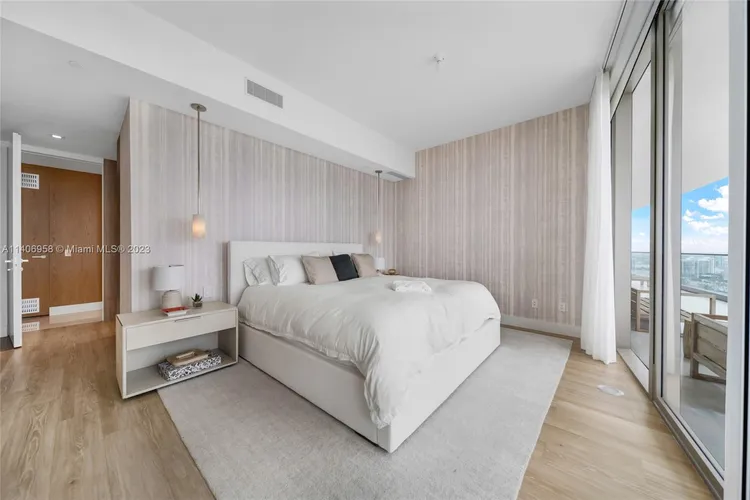 Residences by Armani Casa #4105 image #16