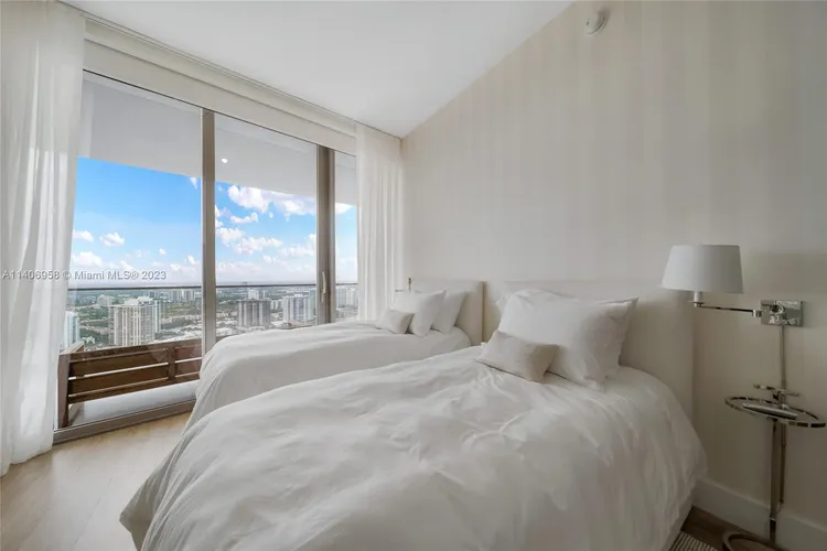 Residences by Armani Casa #4105 image #24