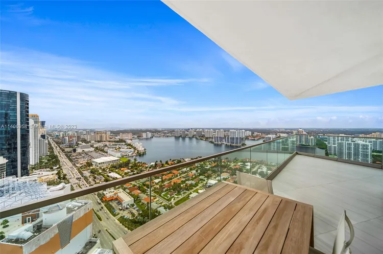 Residences by Armani Casa #4105 image #29