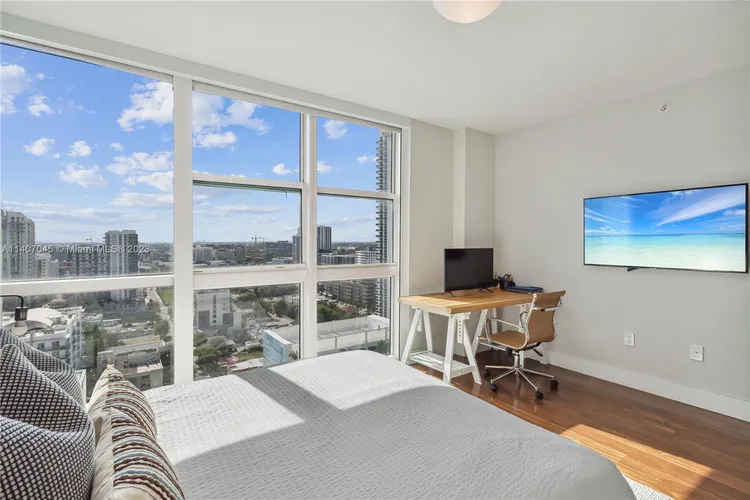 Onyx #1905 image #16