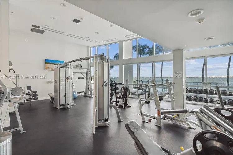 Onyx #1905 image #24