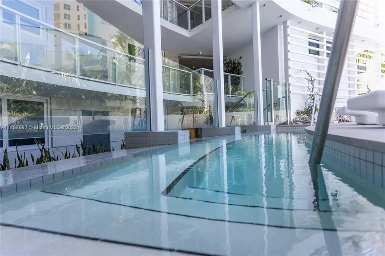 O'Residences #706 image #11