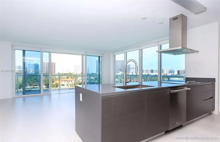 O'Residences #706 image #19