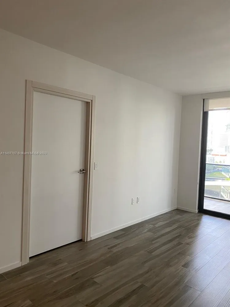 SLS Lux Brickell #1108 image #7