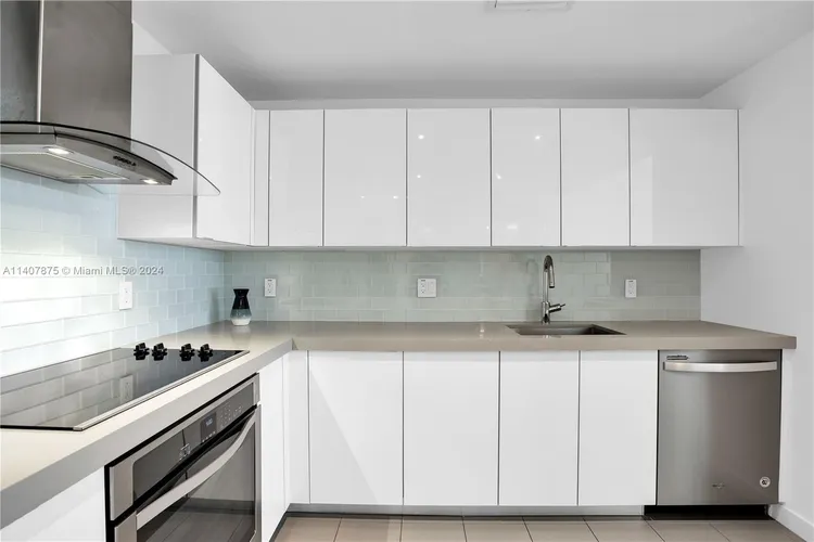 Canvas #PH07 image #26