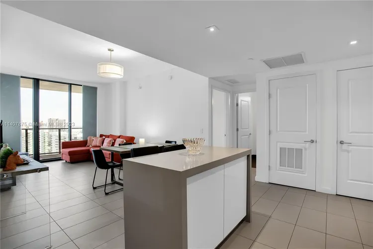 Canvas #PH07 image #27