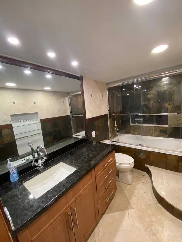 Marbella Tower #305 image #13
