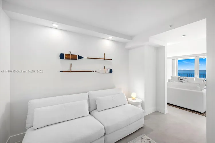 Casa del Mar #27D image #27