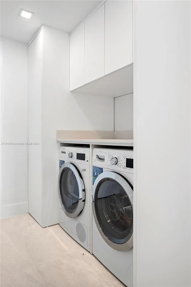 Casa del Mar #27D image #37