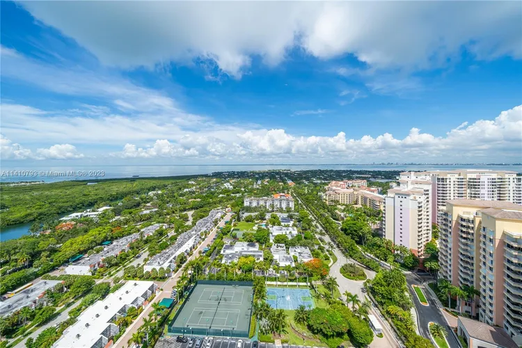 Casa del Mar #27D image #46