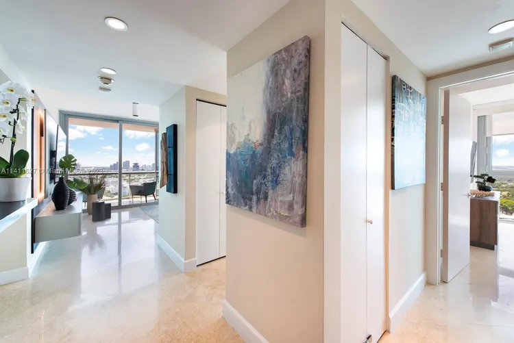 Setai #3002 image #12