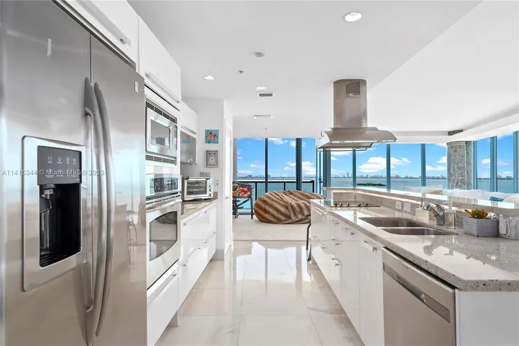 Blue #1612 image #12