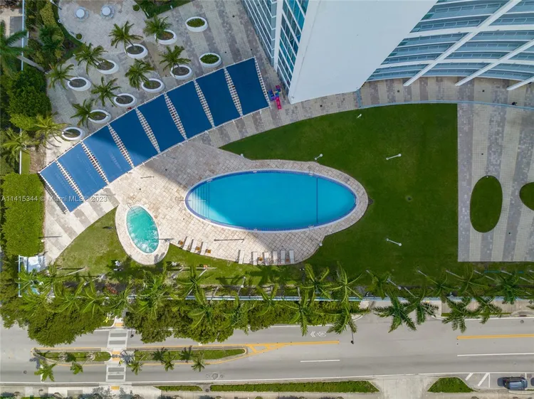 Blue #1612 image #32