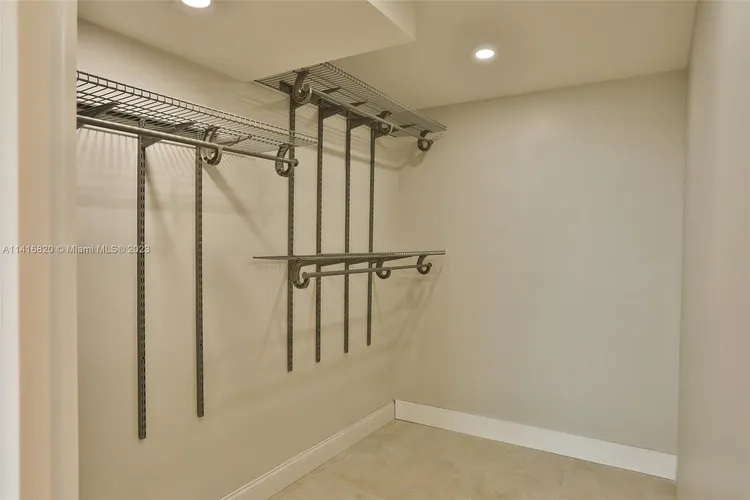 Berkley South #15L image #14