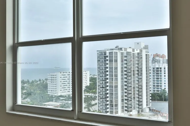 Berkley South #15L image #17