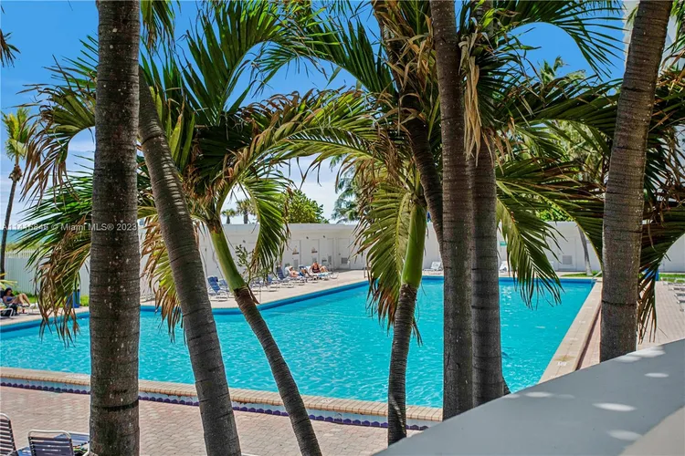 Casablanca #TH4 image #20