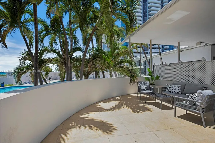 Casablanca #TH4 image #21