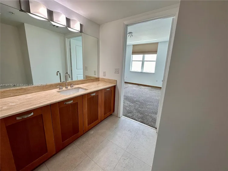 Solaris at Brickell #1809 image #28