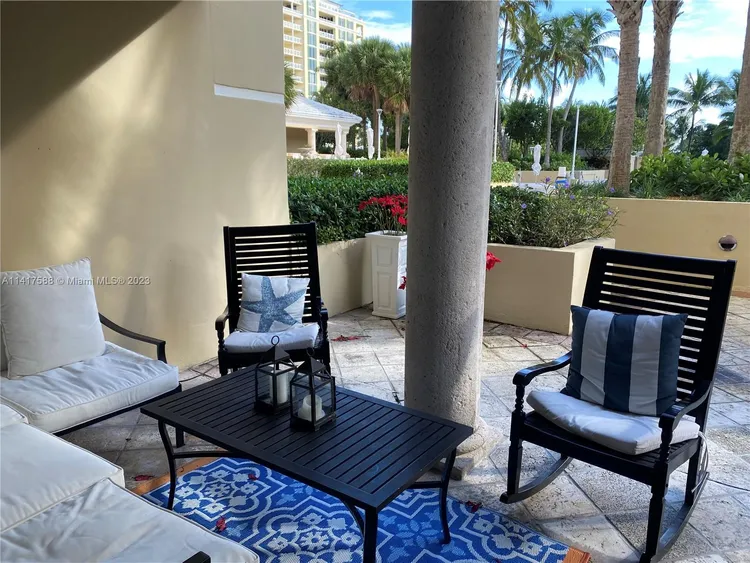 Grand Bay Residences #104 image #16