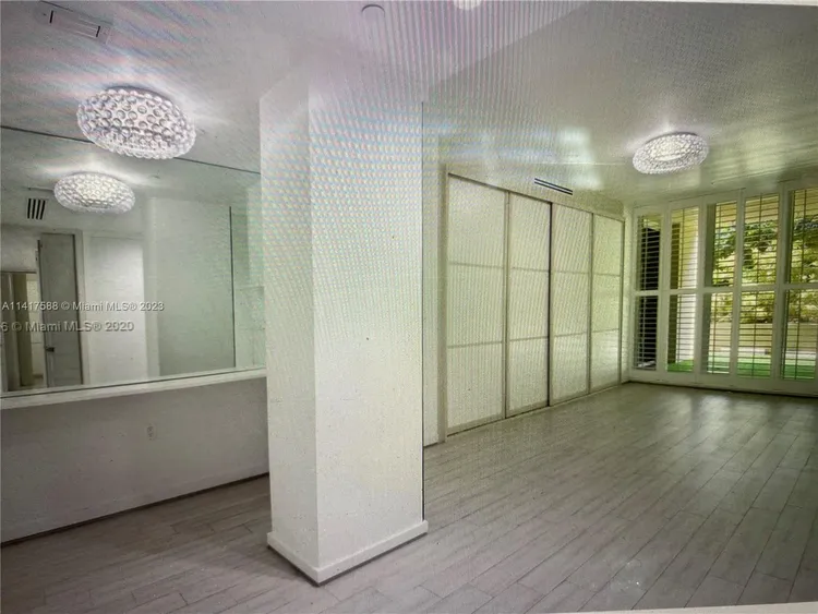 Grand Bay Residences #104 image #23