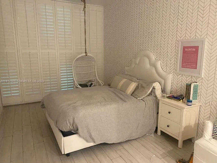 Grand Bay Residences #104 image #8