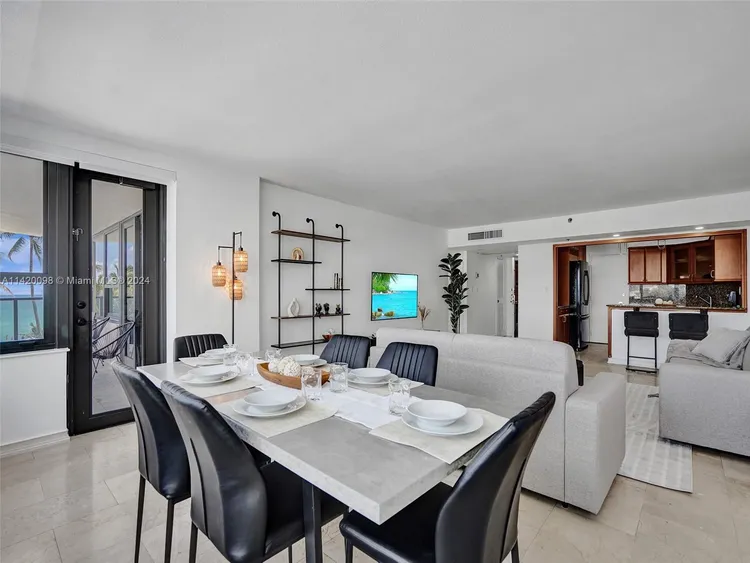 The Alexander #502 image #13