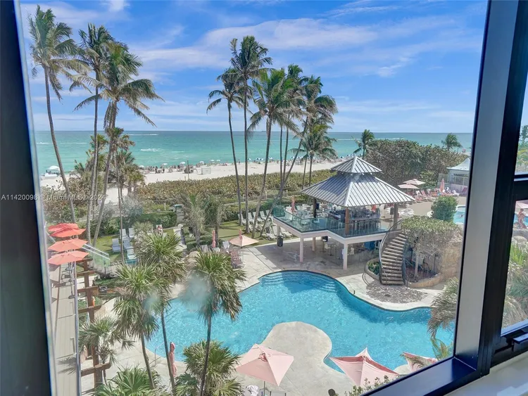 The Alexander #502 image #35