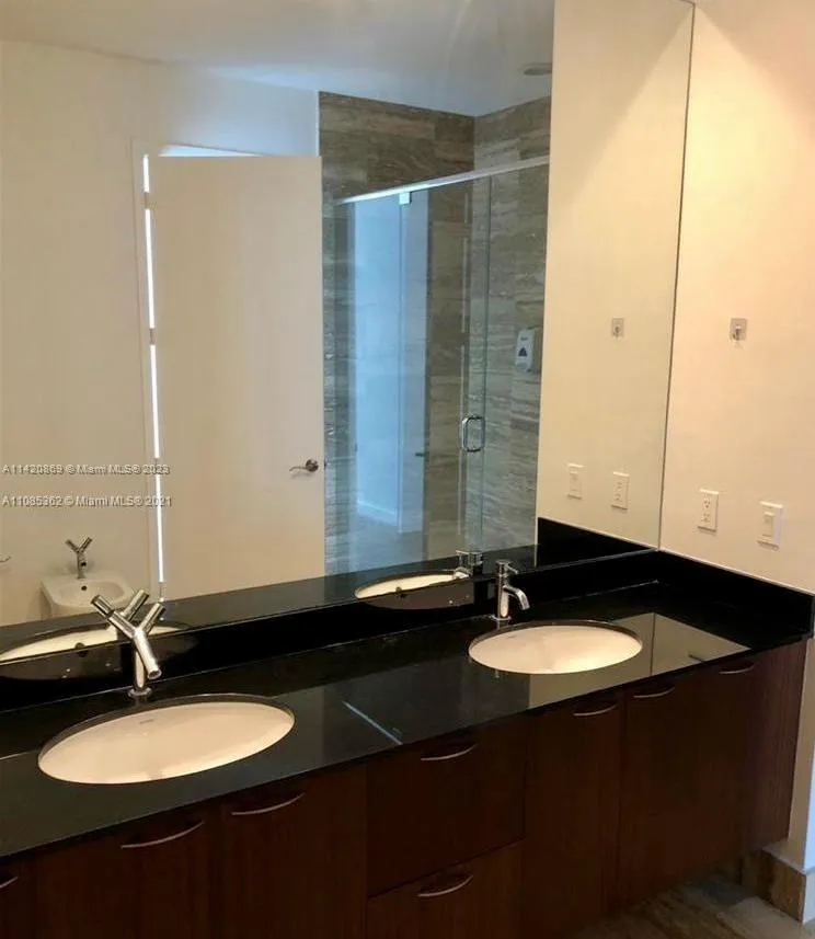 Trump Tower 2 #3905 image #11