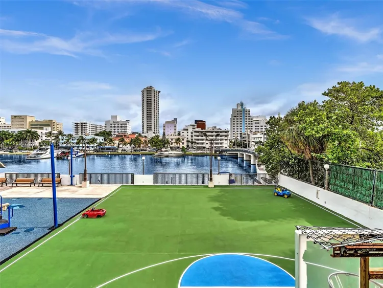 Tower 41 #1731 image #8