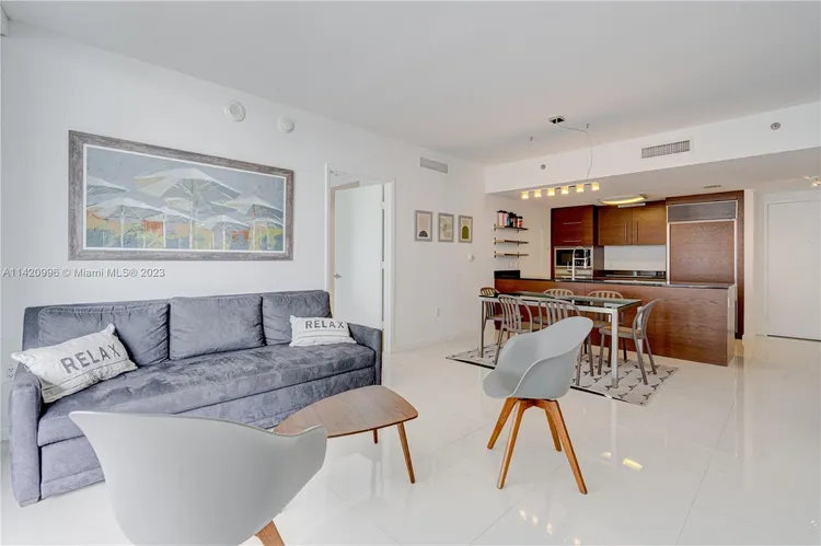 Icon Brickell I #4809 image #11