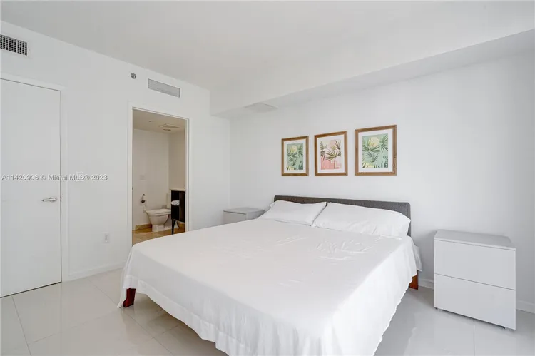 Icon Brickell I #4809 image #26