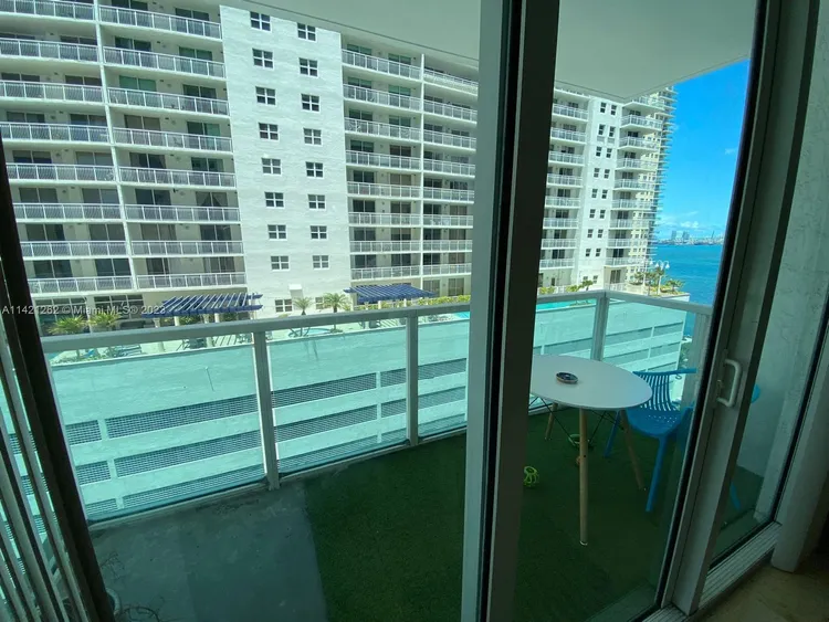 Solaris at Brickell #1406 image #19