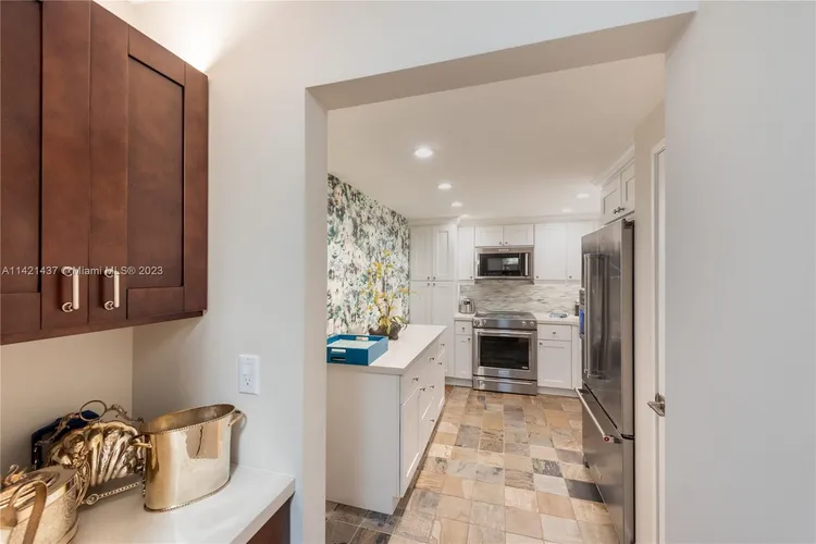 Biltmore II #306 image #11