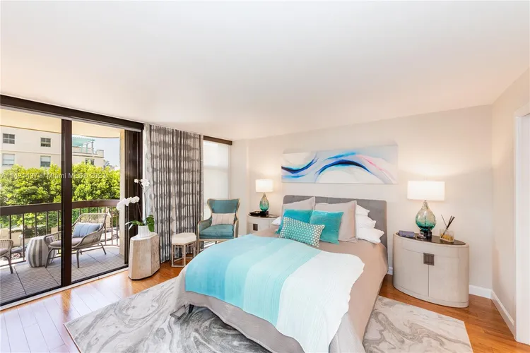 Biltmore II #306 image #12