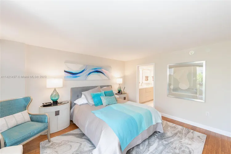 Biltmore II #306 image #13