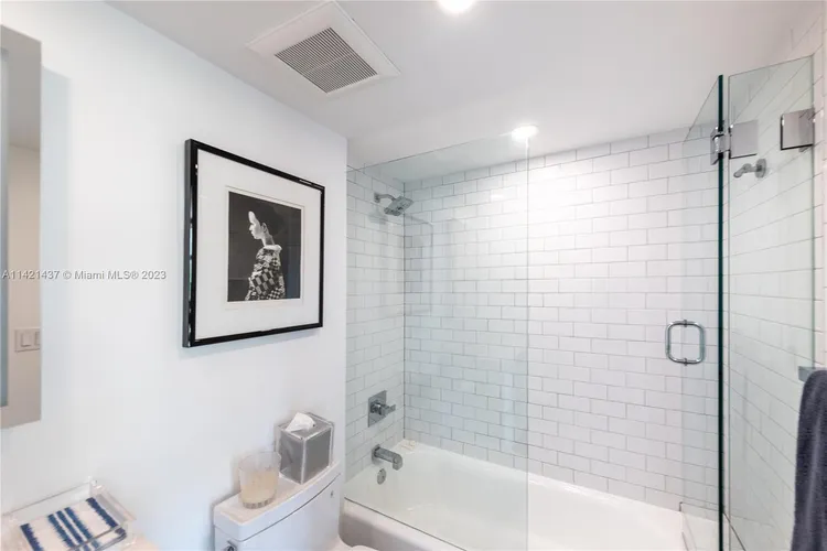 Biltmore II #306 image #21