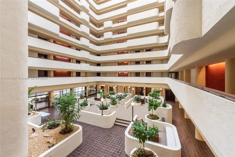 Biltmore II #306 image #27