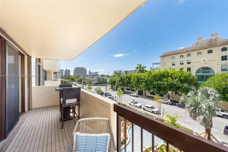 Biltmore II #306 image #6