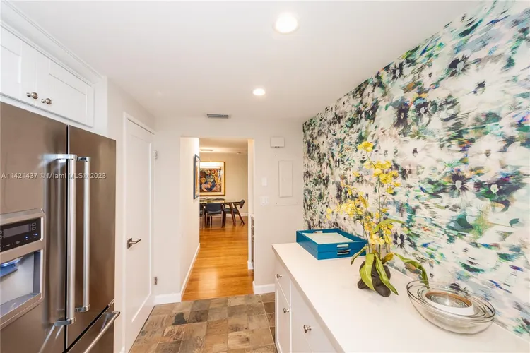 Biltmore II #306 image #9