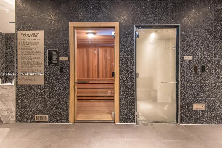 The Bond #4201 image #24