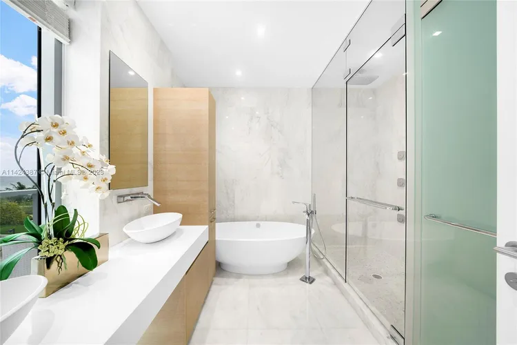 Ocean Seven #6 image #34