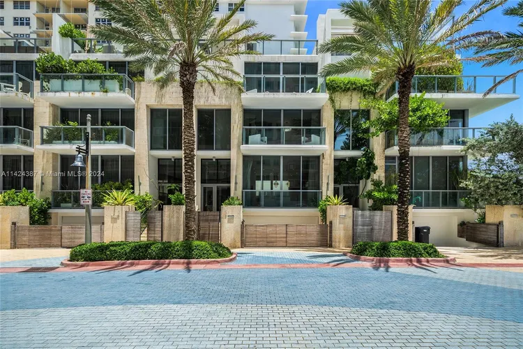 Ocean Seven #6 image #40