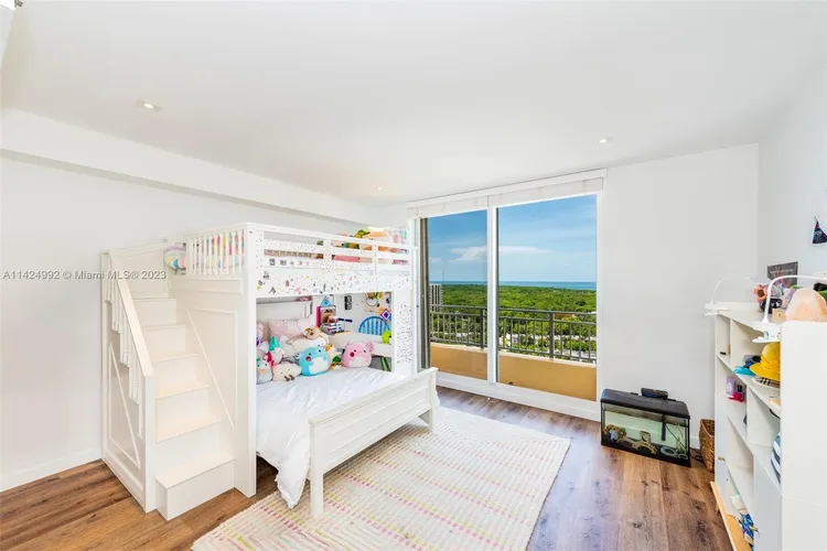 Ocean Club - Ocean Tower One #1506 image #17