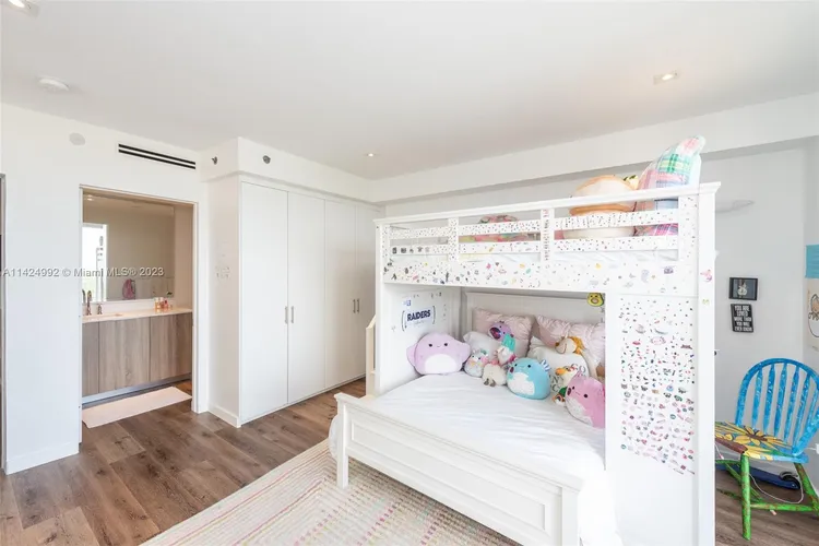 Ocean Club - Ocean Tower One #1506 image #18