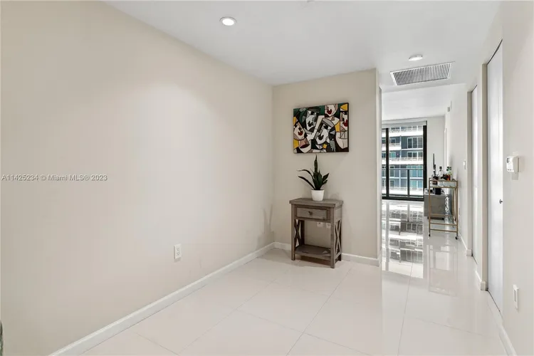 Dua Miami (SLS Hotel and Residences) #4108 image #11