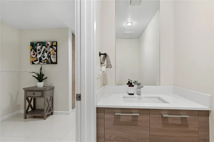 Dua Miami (SLS Hotel and Residences) #4108 image #13